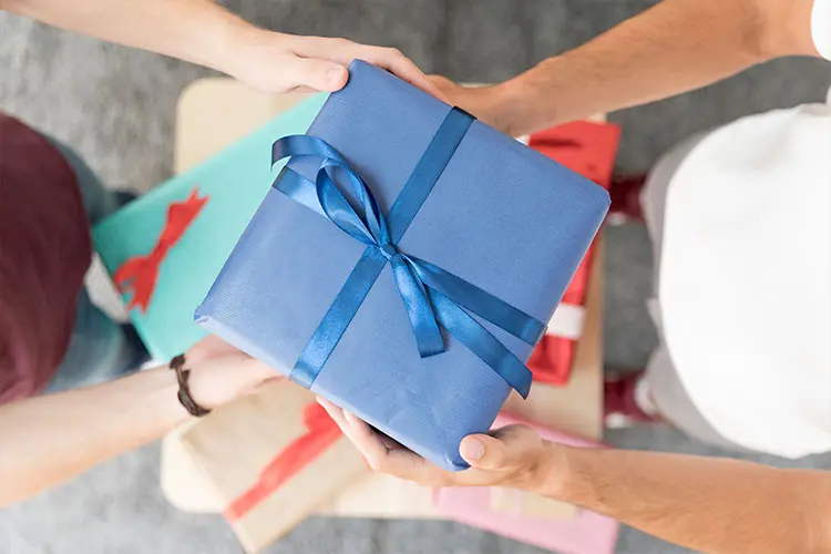 give a gift on black friday