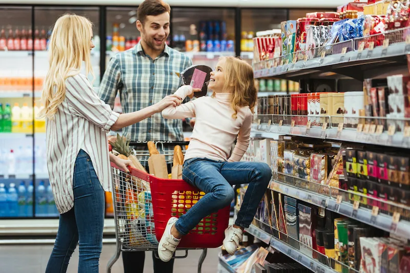 usage-attitudes-consumers-shopping