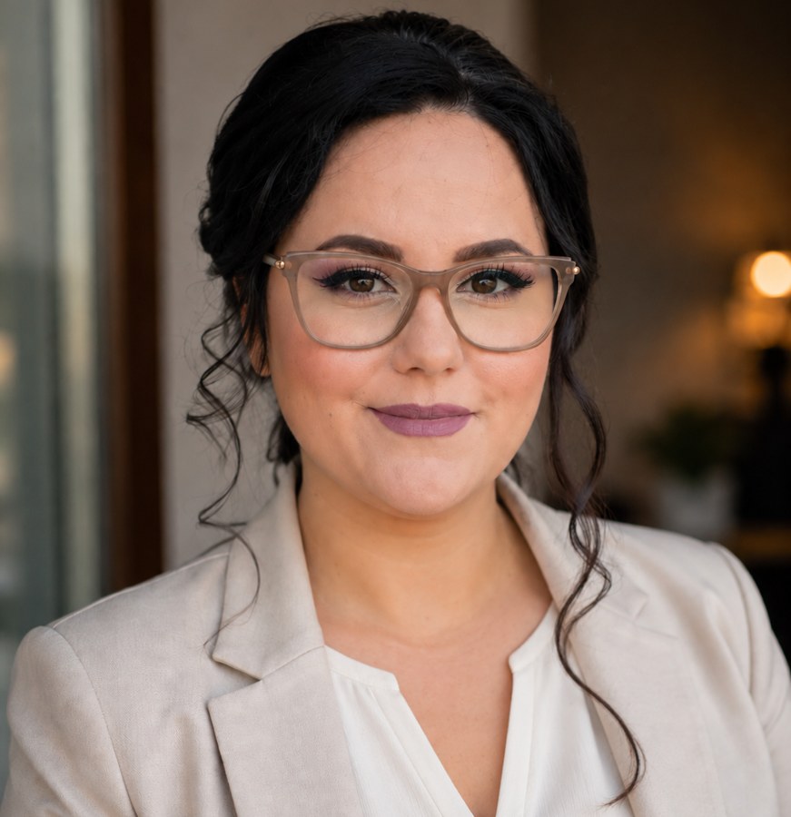 Miruna Harabagiu, Junior Data Analyst, MKOR